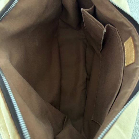 Louis Vuitton Tulum GM Monogram - Picture 9 of 12